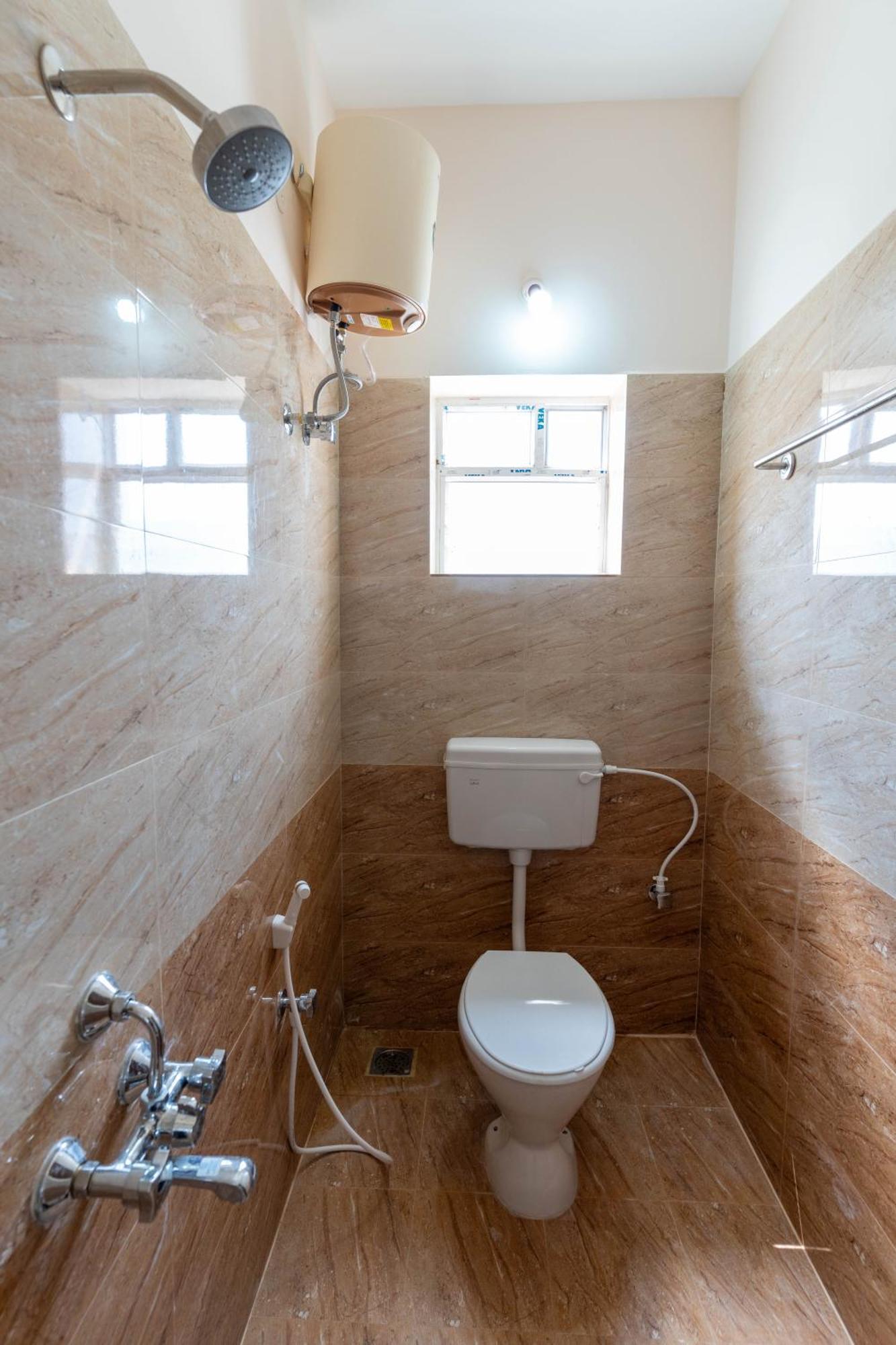 צ'נאי Aishwaryam Service Apartment מראה חיצוני תמונה