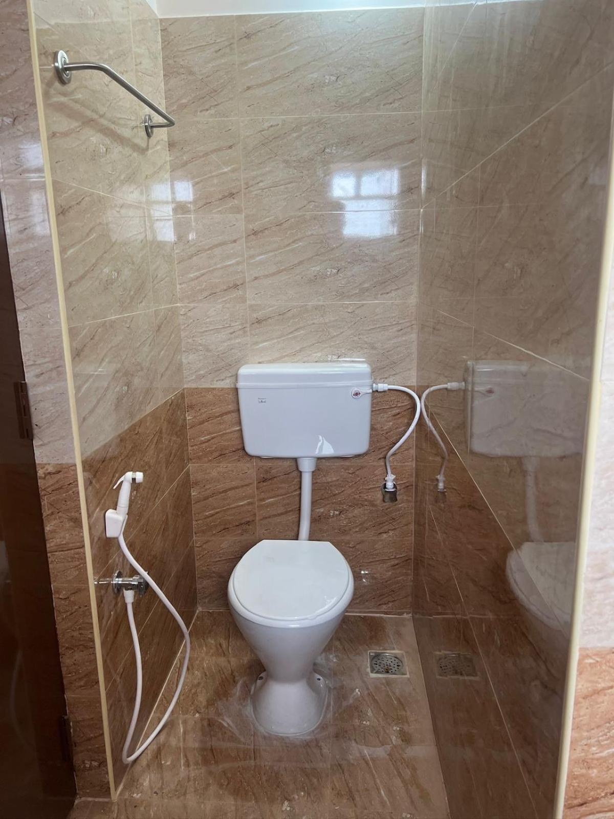 צ'נאי Aishwaryam Service Apartment מראה חיצוני תמונה